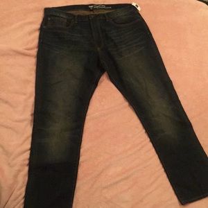 Standard Taper Men’s Jeans